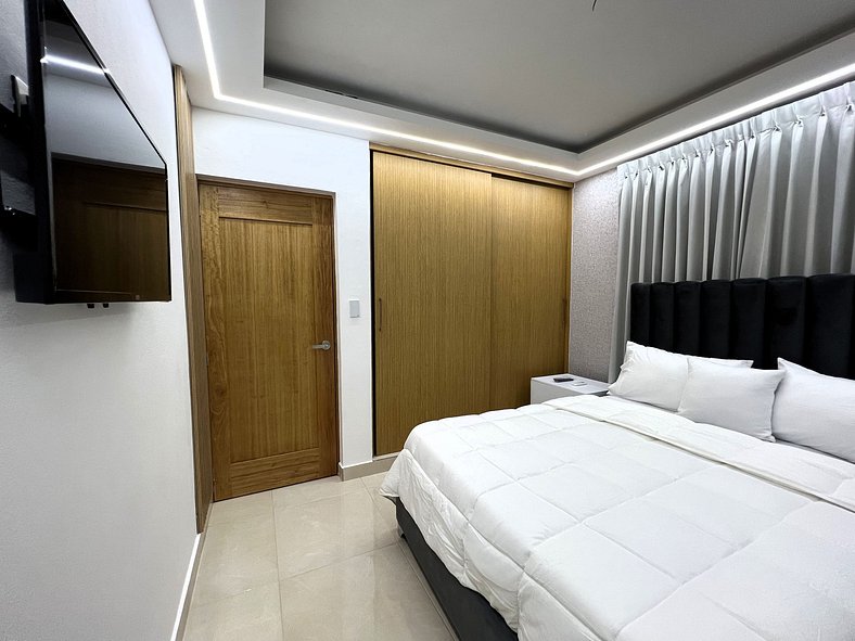 Confortable apartment for 8 pax in Santiago