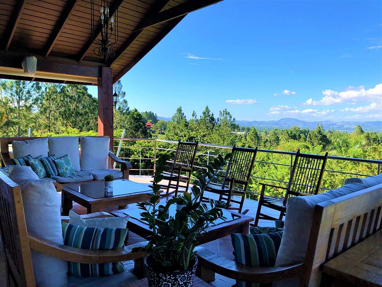 Villa Bartolo, Villa in Jarabacoa with mountain views