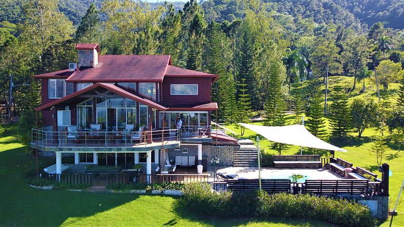 Villa Bartolo, Villa in Jarabacoa with mountain views