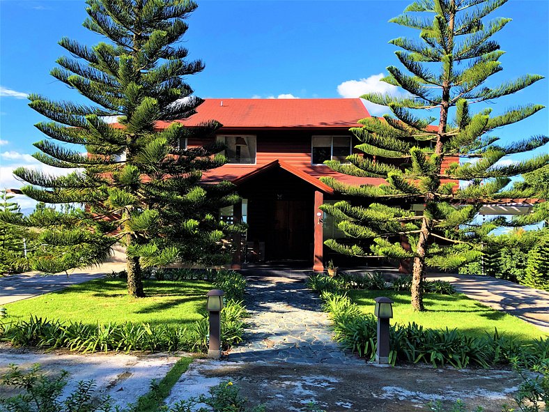 Villa Bartolo, Villa in Jarabacoa with mountain views