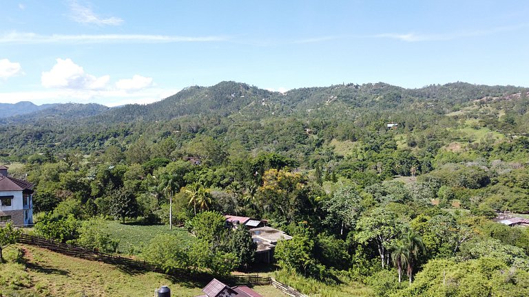 Villa Berry, villa en Jarabacoa con piscina