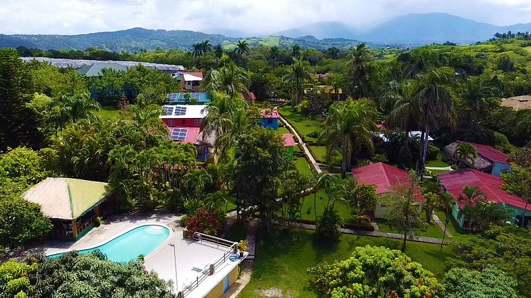 Villa El Almendro - Country House for 11 people in Jarabacoa