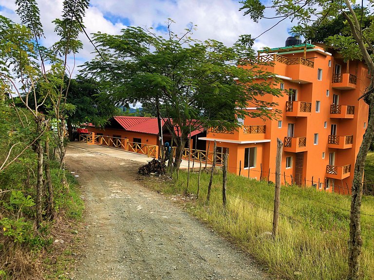 Villa Lo' Palo - Villa in Jarabacoa for until 43 people