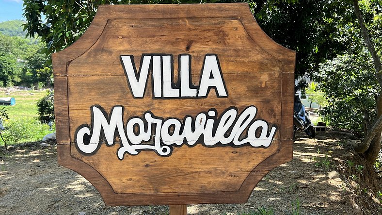 Villa Maravilla: Incredible views from the pool