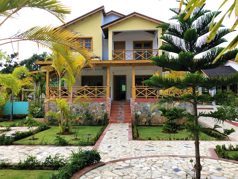 Villas de Colores - Villa Yisbel for 14 people in Jarabacoa